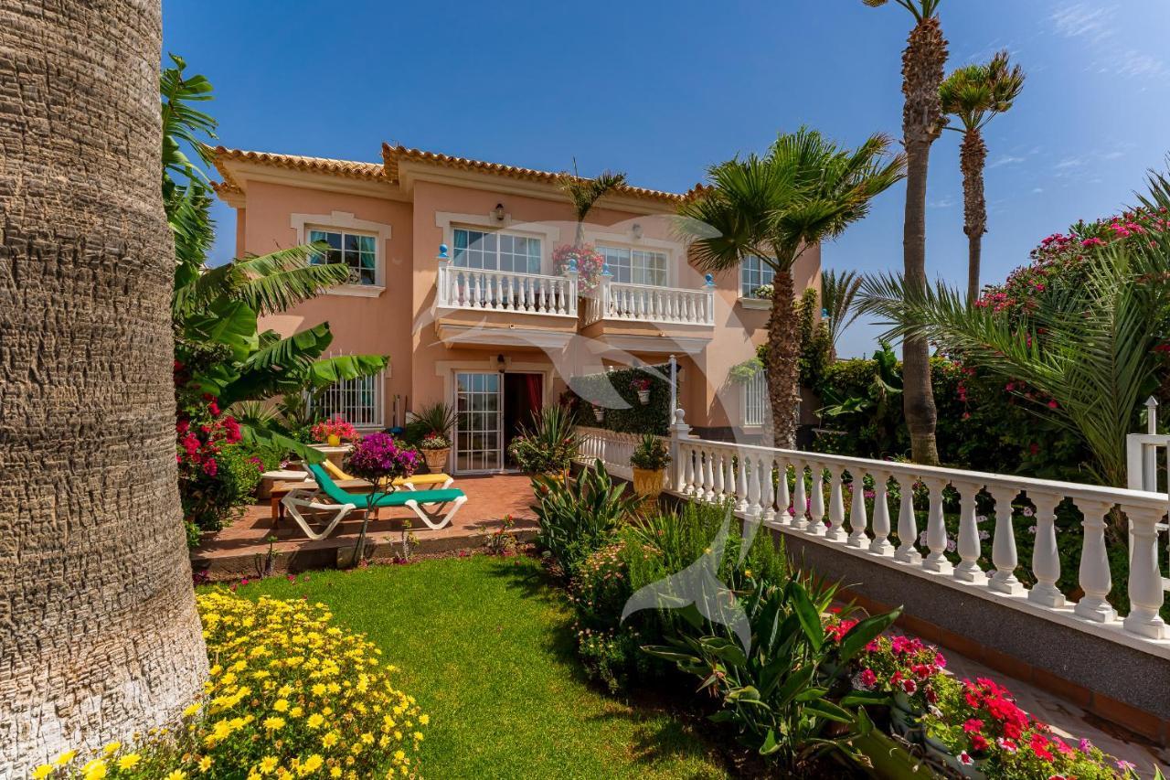 Apartamentos Los Delfines El Medano  Exterior photo