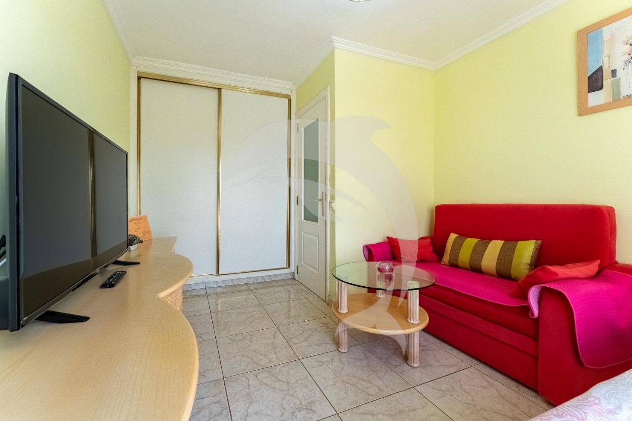 Apartamentos Los Delfines El Medano  Exterior photo