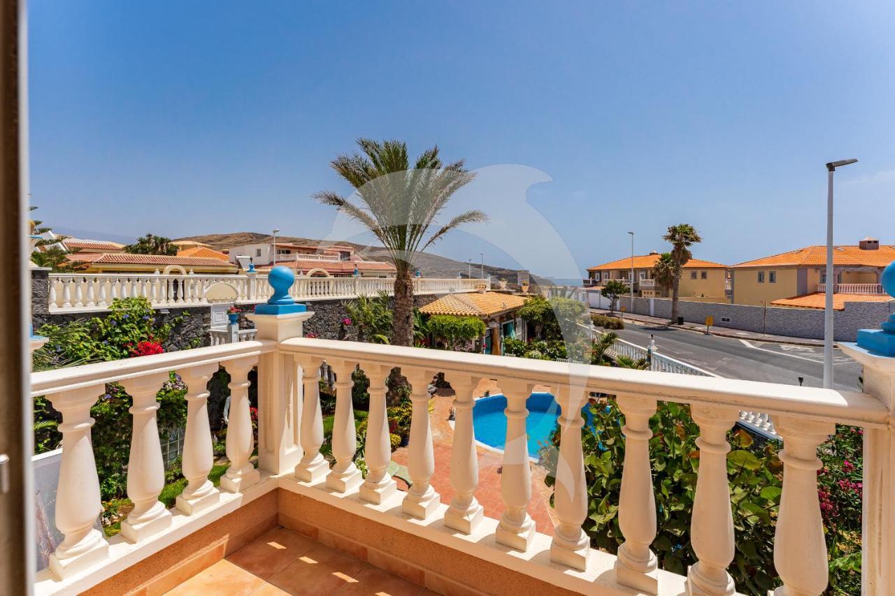 Apartamentos Los Delfines El Medano  Exterior photo